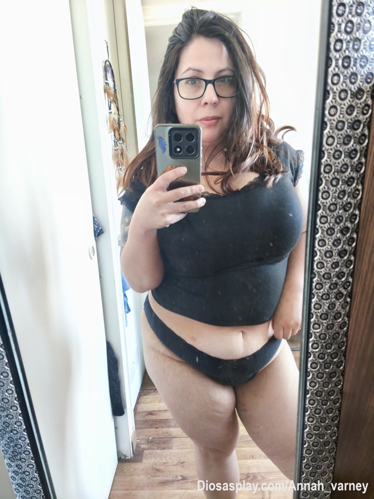 Quieres vivir la experiencia de tener una novia virtual??? ✨❤️